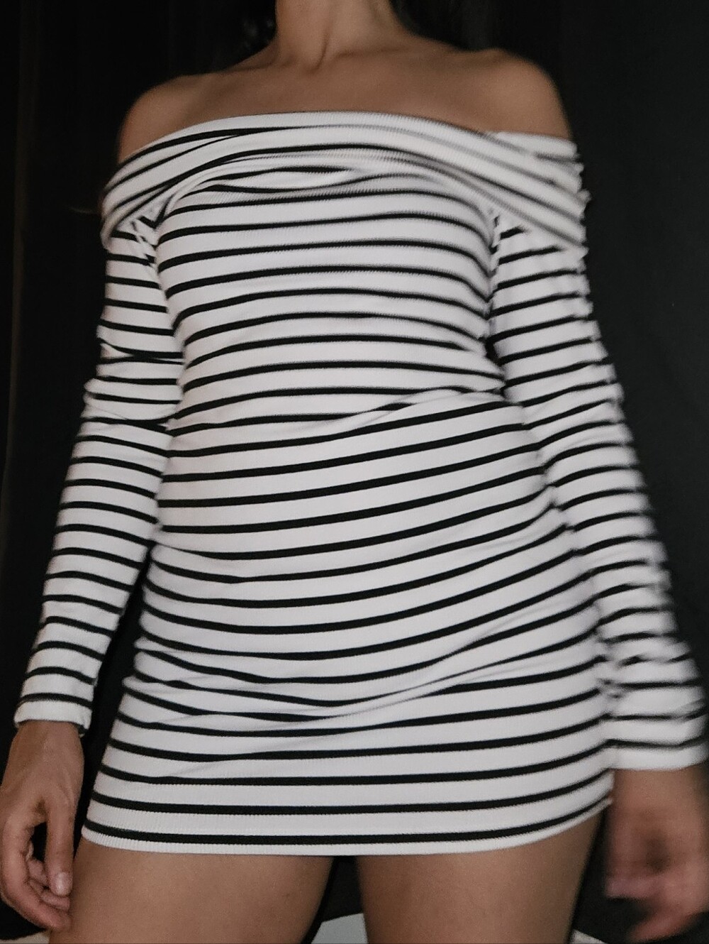 iris Black and White Off-Shoulder Striped Bodycon Dress